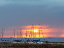 Sunset over the harbor. Taken with an Olympus 5o5o at sun... by Charlie Foreman 